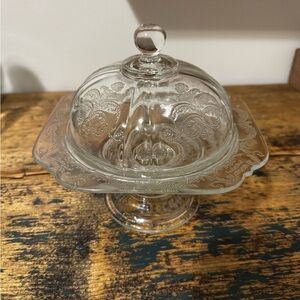 Elegant Glass Butter Dish with Lid